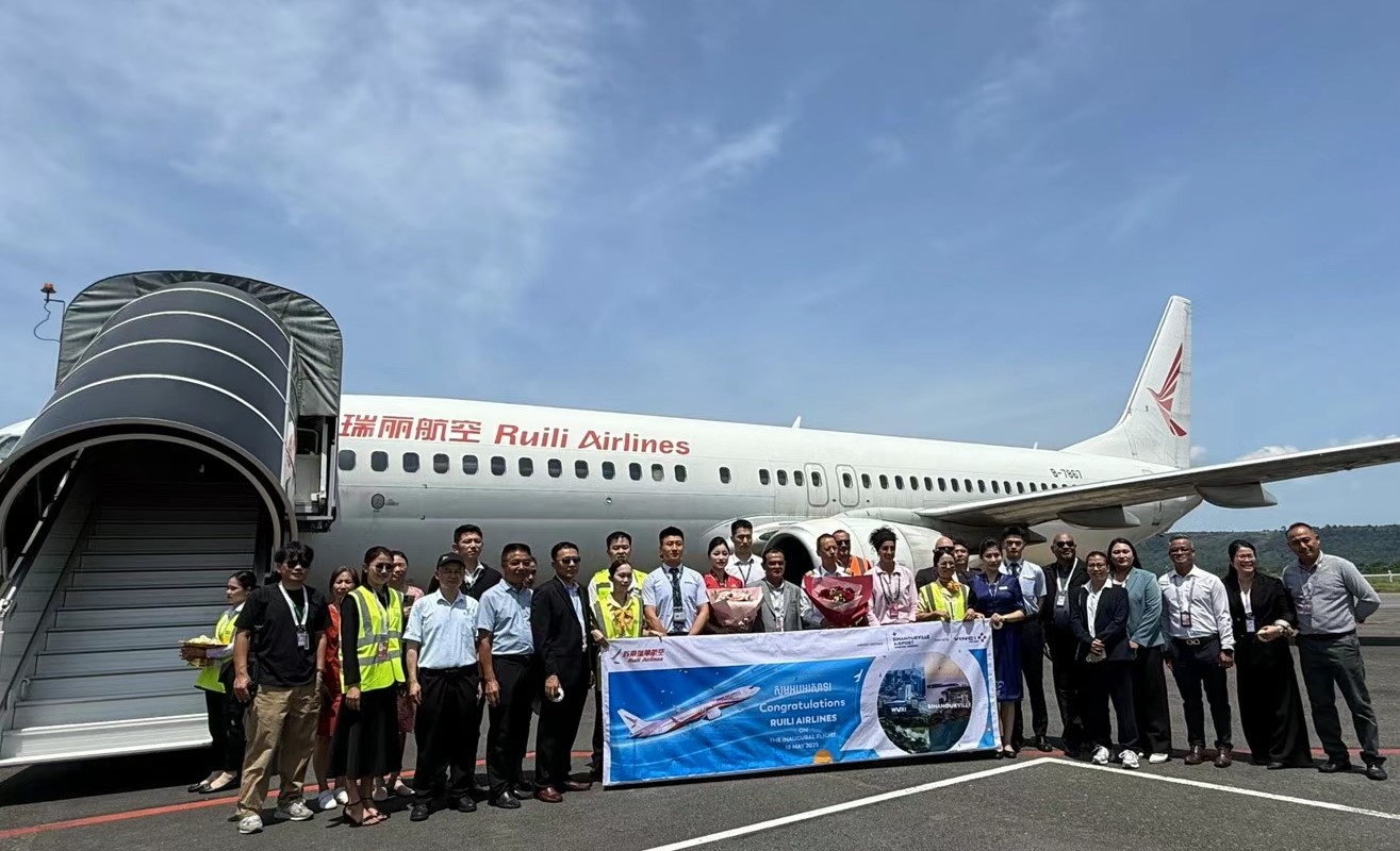 Wuxi Sihanoukville Port International Route Honor Resumes Flight